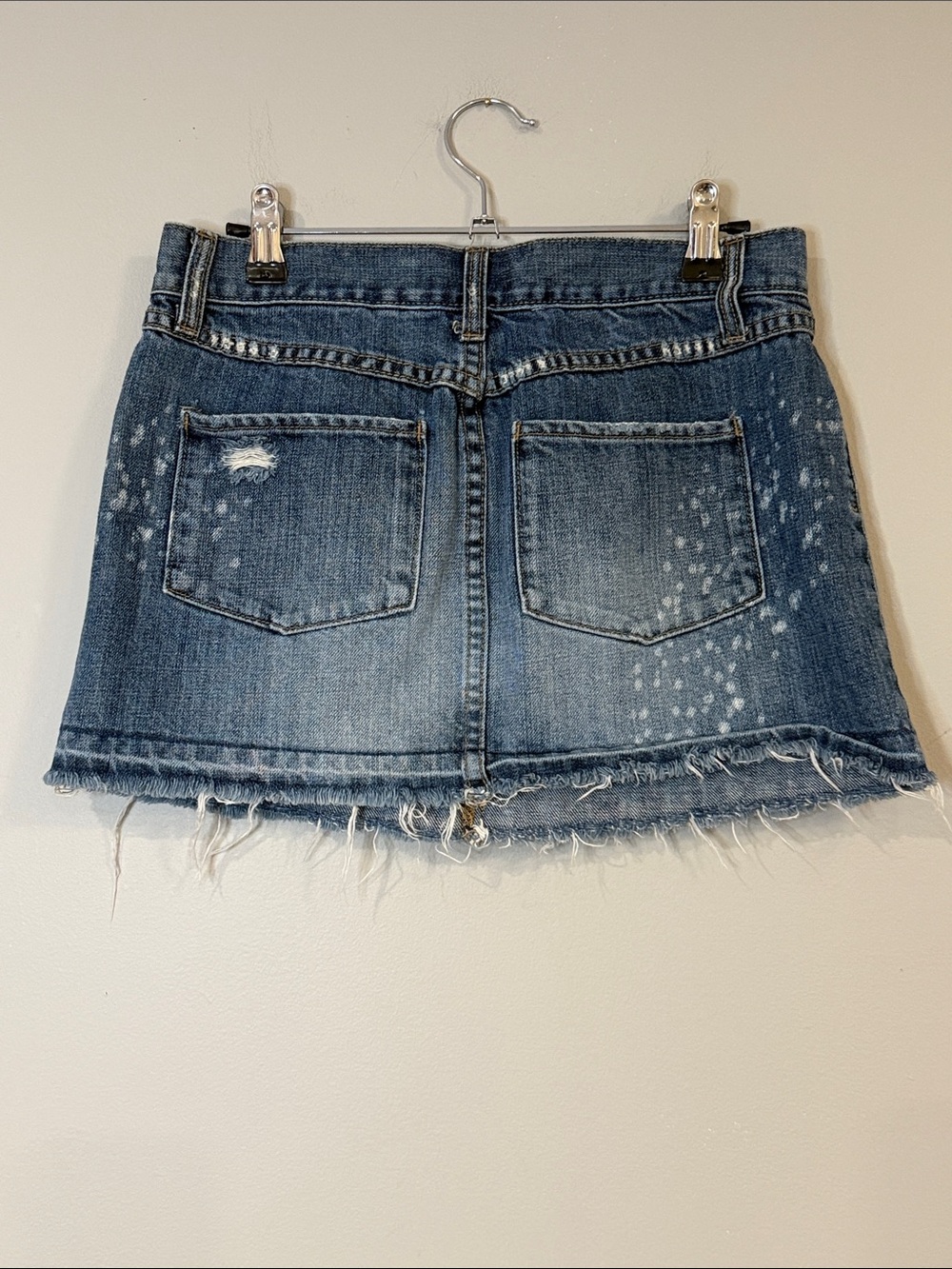 Old Navy vintage ultra low-rise medium blue wash mini skirt deer print white dot